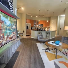 Sunshine Stay | 2BR Galleria Apartment Nr Mall