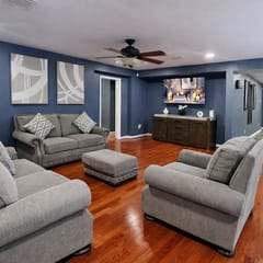 IAH Spacious 4BR Retreat 5 Beds Sleeps 10