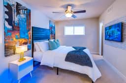 Spring Special Stay | 2BR Galleria Condo Pool