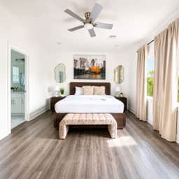 NRG Summer Haven Stay | 3 Stories | Sleeps 6