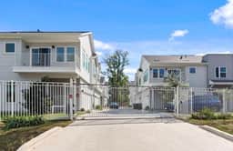The Golden Edit Houston Home | Near Downtown | 3BR
