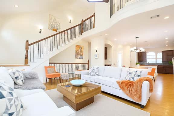 Galleria Ashford Retreat | Jacuzzi | Sleeps 9 - Image 1