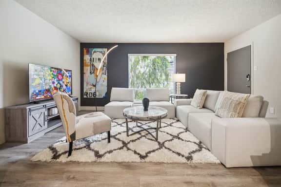 The Pearl Elite Apartment | Steps from Galleria - Image 1