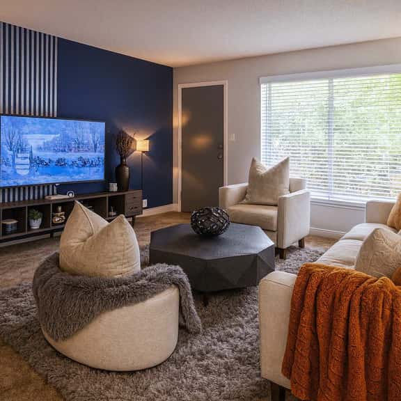 Coastal Chapter Stay | 2BR Galleria Condo Pool - Image 1
