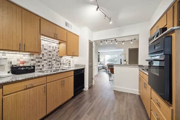 Spring Deals | Walk to Galleria | Holiday-Ready