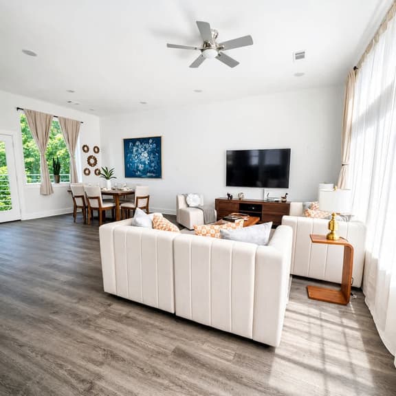 NRG Summer Haven Stay | 3 Stories | Sleeps 6
